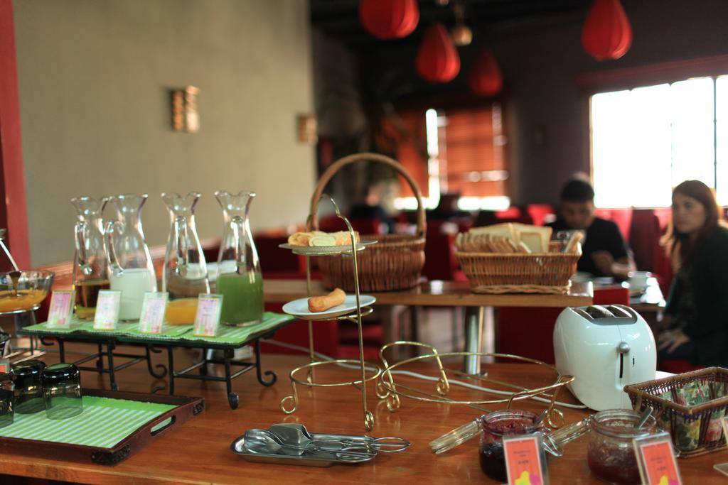 Manhattan Bund Business Hotel Shanghai Restoran gambar